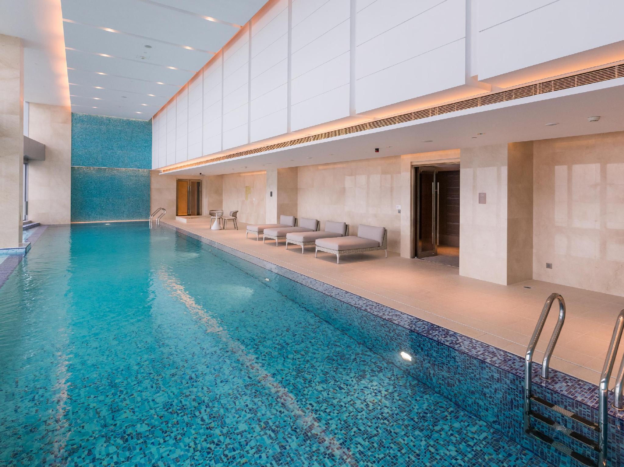 Hotel Crowne Plaza Macau By Ihg Exteriér fotografie The swimming pool at The Hari