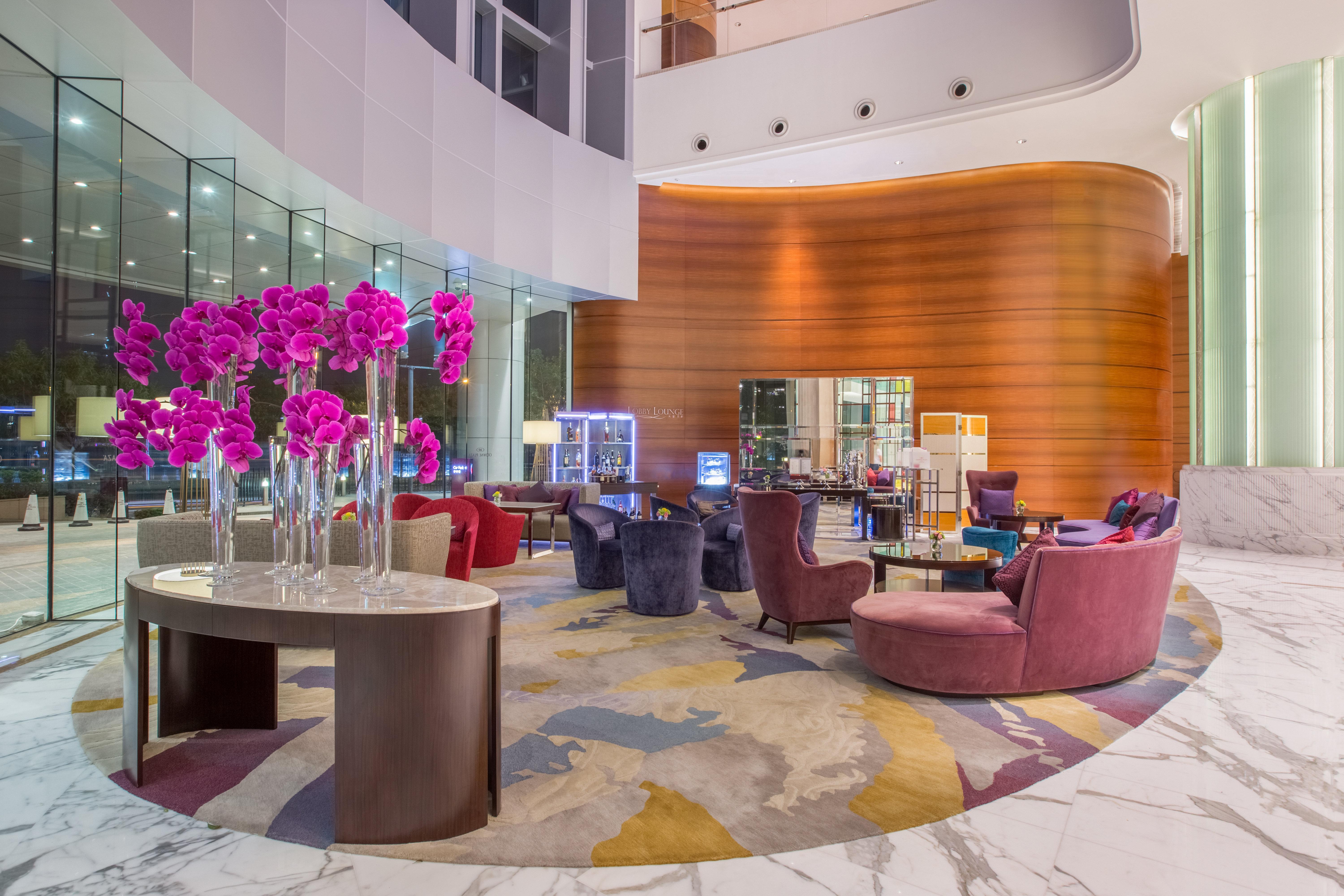 Hotel Crowne Plaza Macau By Ihg Exteriér fotografie The lobby of the hotel